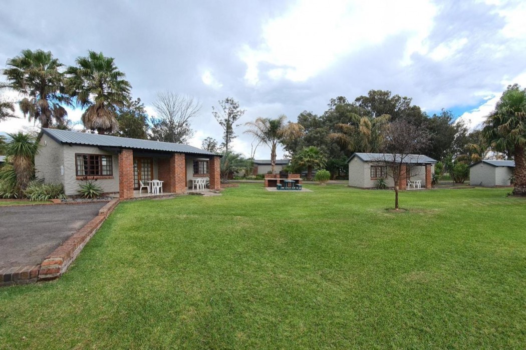 Snips Accommodation 5/25