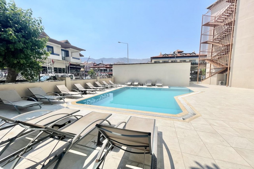 Emilia Hotel 64/88
