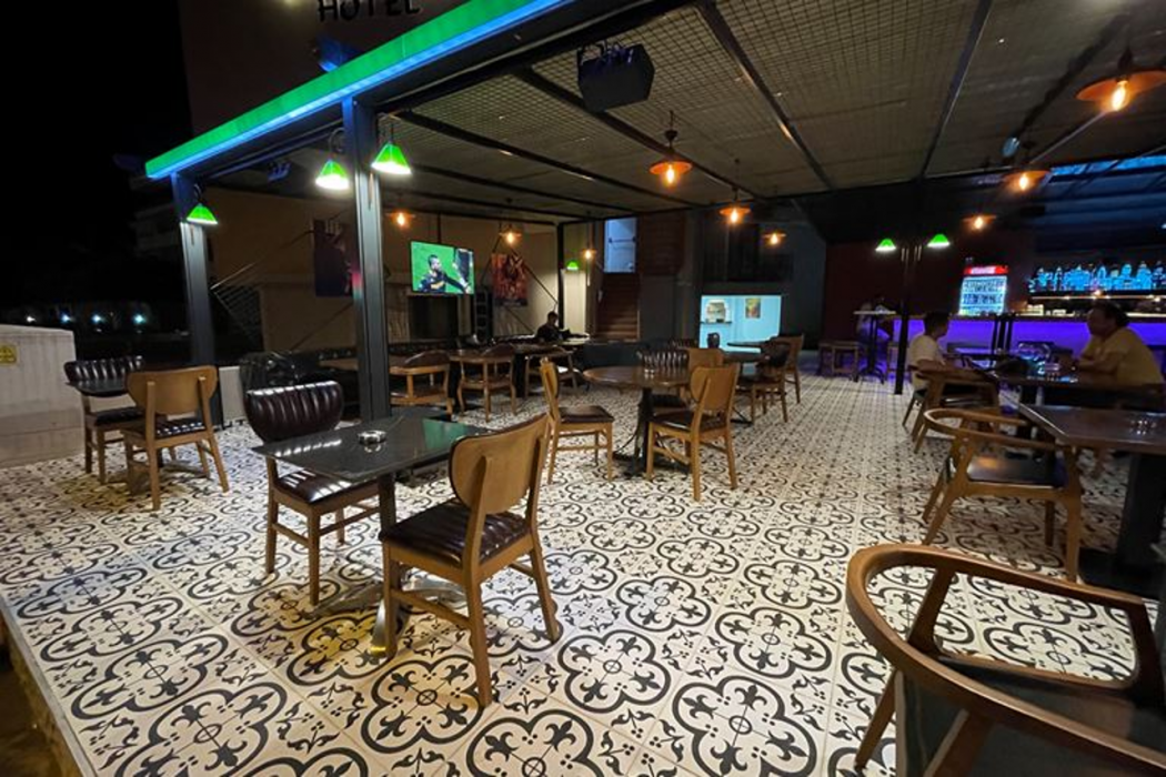 Emilia Hotel 32/88
