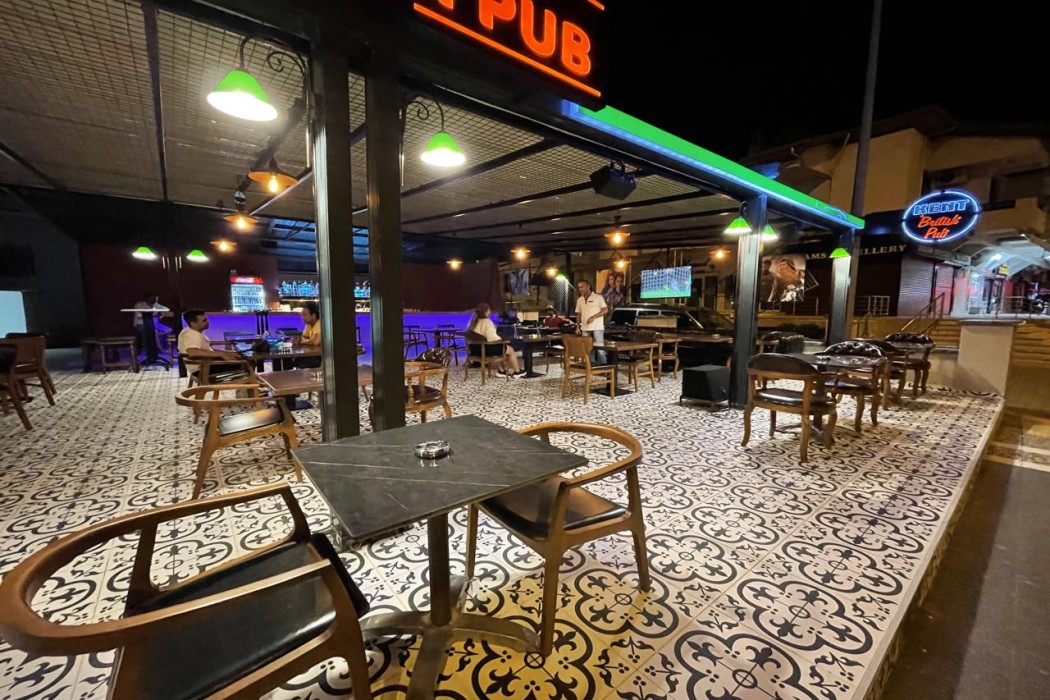 Emilia Hotel 43/88
