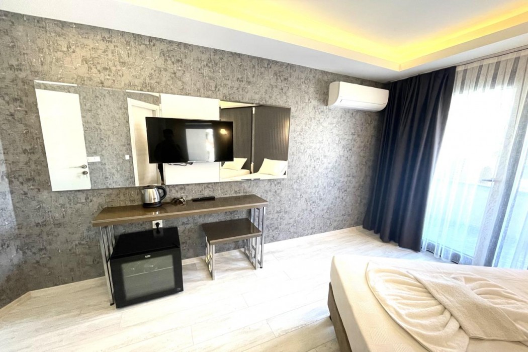 Emilia Hotel 25/88