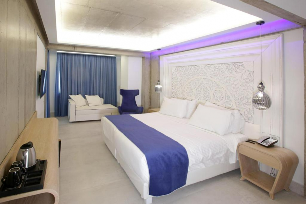 Cretan Blue Beach Hotel 9/57