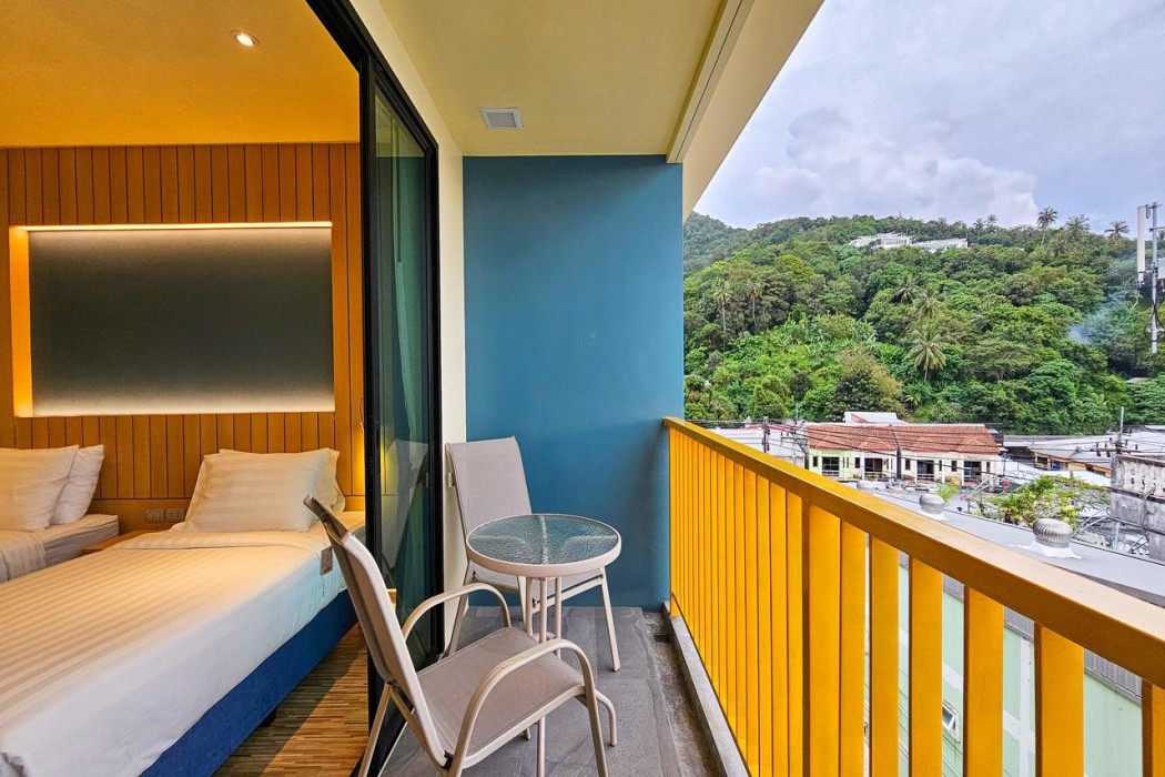 Dome Kata Resort 25/76