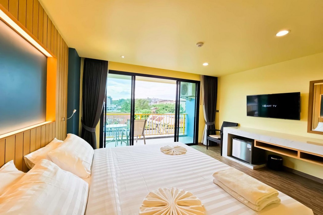 Dome Kata Resort 35/76