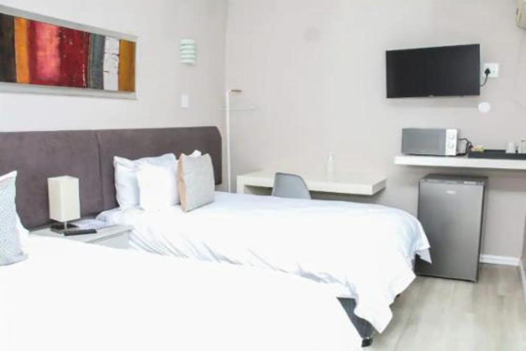 Apartment 18 Lifestyle 7/11