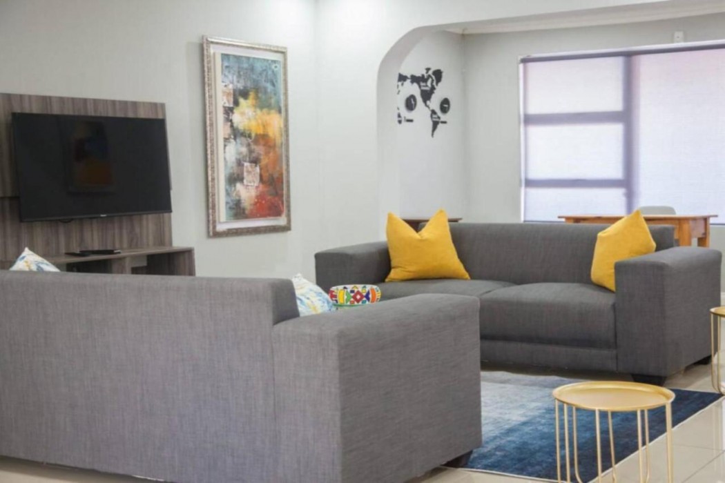 Apartment 18 Lifestyle 2/11