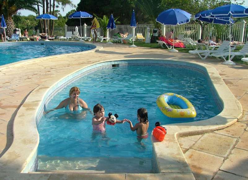 Turiquintas Holiday Village 27/57