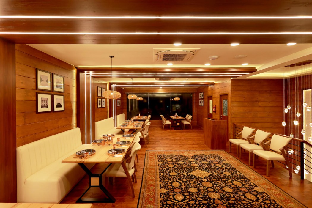 Wooden ECR Sea Resort 28/59