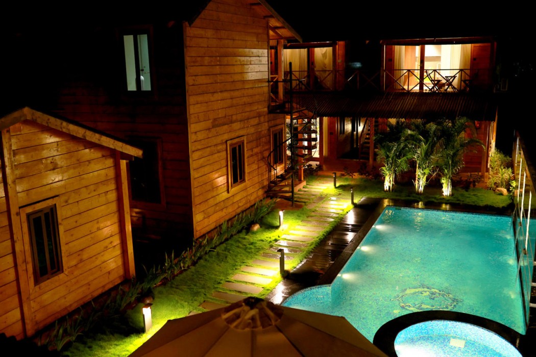 Wooden ECR Sea Resort 42/59