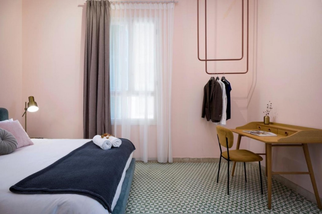 Hotel Lost 13/58