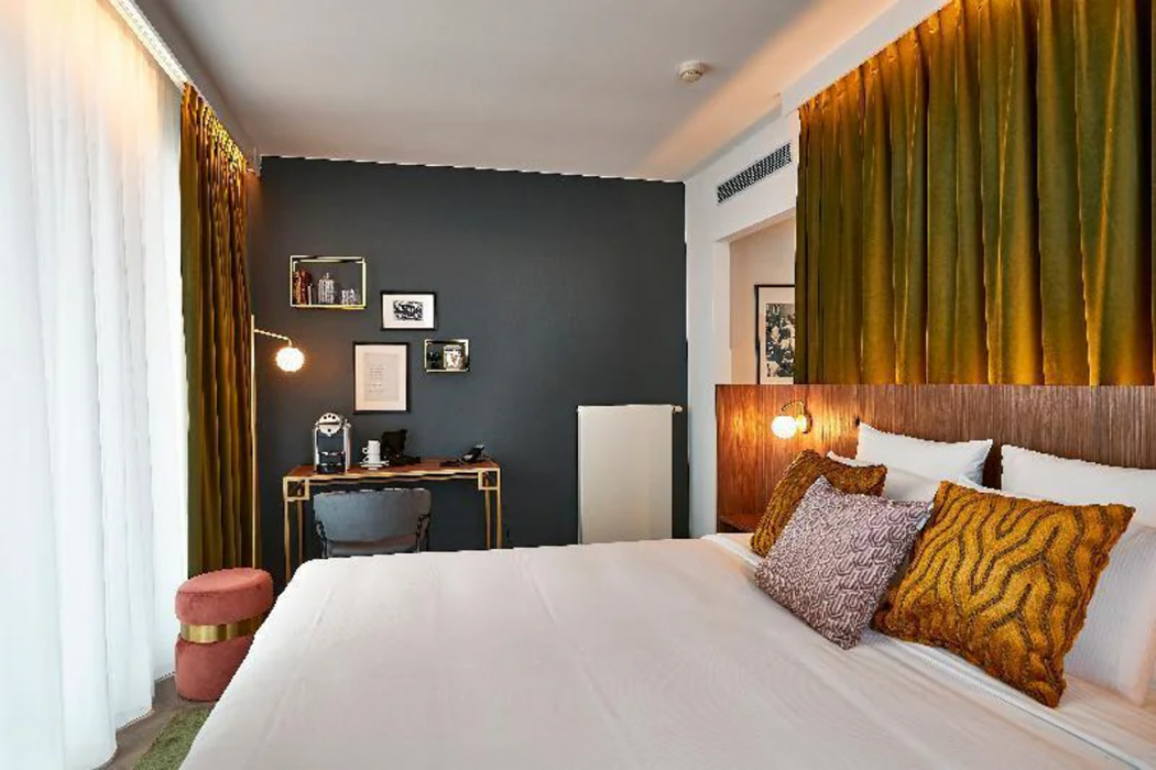 The Scott Hotel 13/58