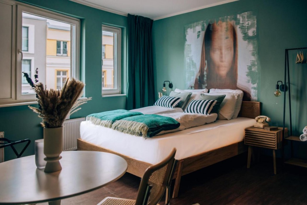 Selina Berlin Mitte 26/42