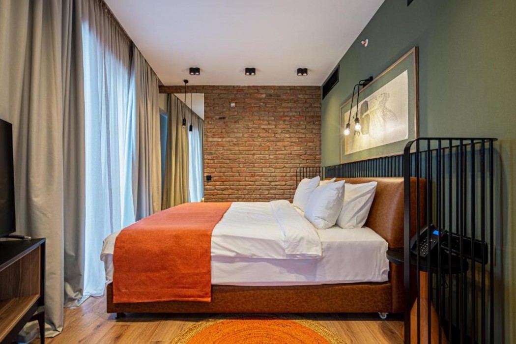 Hotel 21, Tbilisi 18/57
