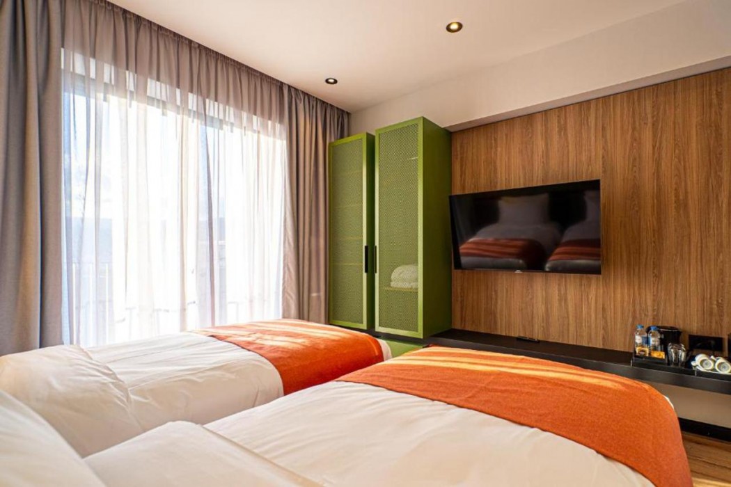Hotel 21, Tbilisi 14/57