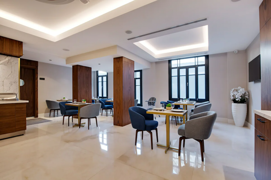 Gleam Collection Hotel 36/62