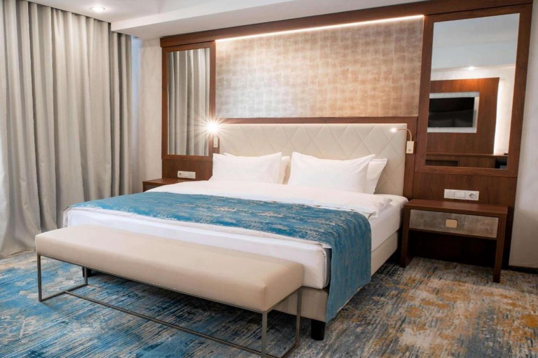 Best Western Plus Oskemen 12/36