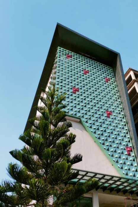 MaxOneHotels at Kota Harapan Indah Bekasi 1/32
