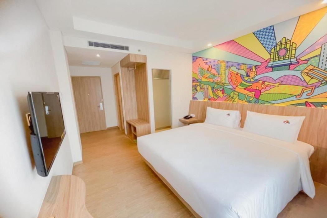 MaxOneHotels at Kota Harapan Indah Bekasi 7/32