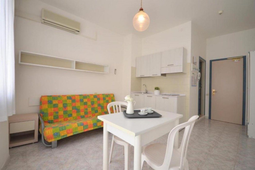 Aparthotel Pineda 12/55