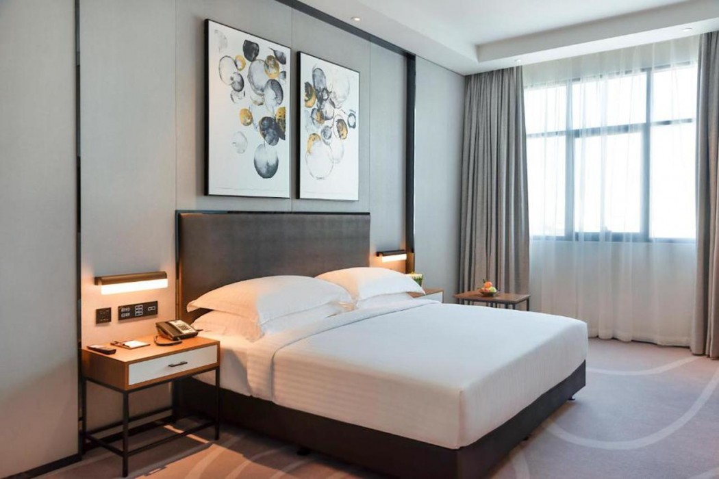 Asiana Grand Hotel 8/52