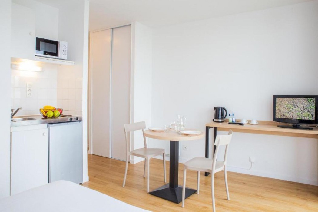 Comfort Aparthotel Le Mans 7/22