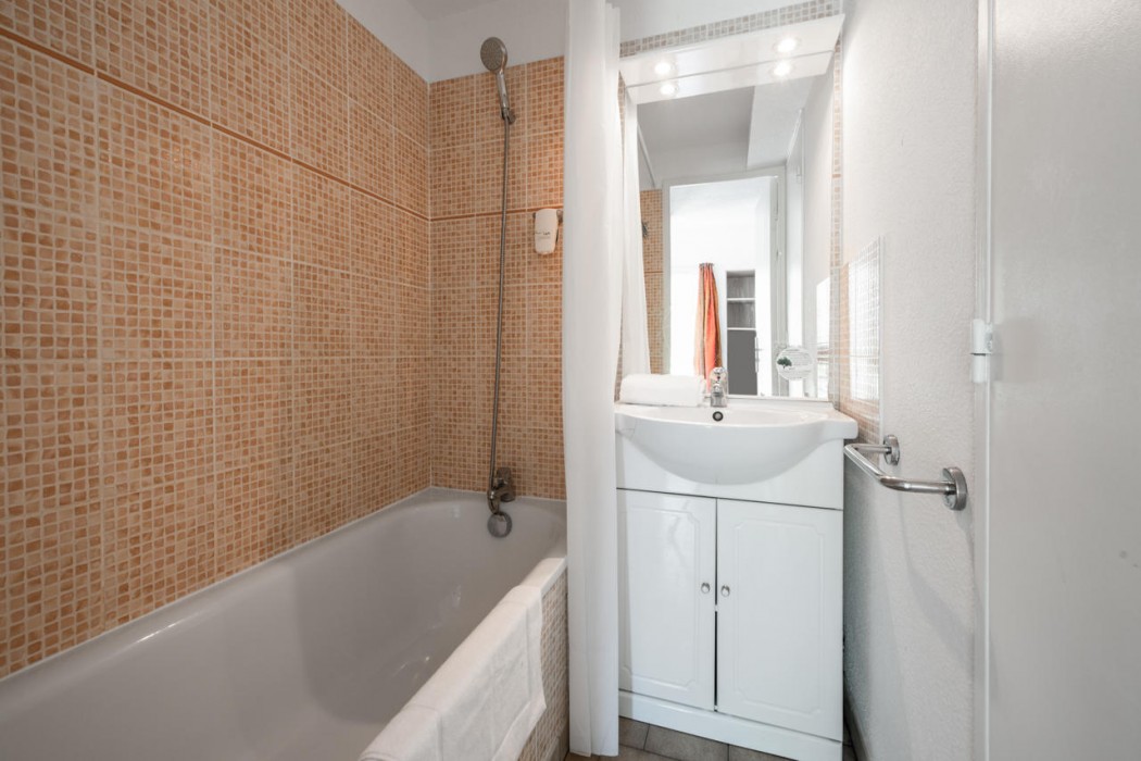 Comfort Aparthotel Mandelieu La Napoule Village Cannes 12/44