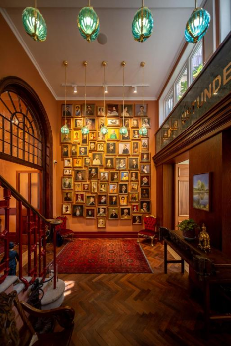 Limehouse Library Hotel 6/107