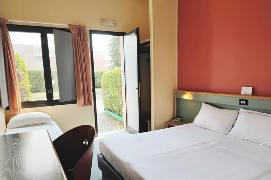 Stay Hotel Varese 2/29