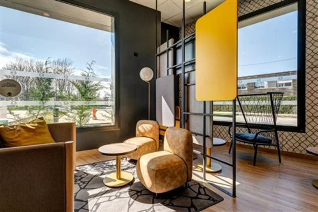 B&B HOTEL Bois d Arcy Saint Quentin en Yvelines 26/46
