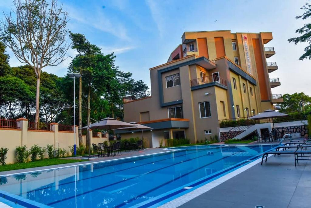 Admas Grand Hotel 23/33