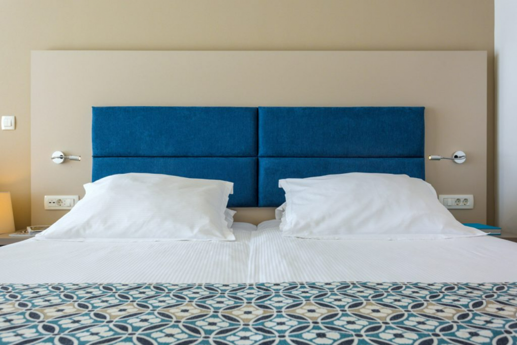 Romana Beach Resort 10/66