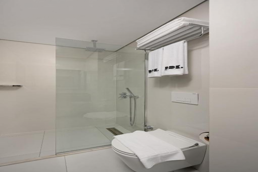 DDK Hotel 23/40