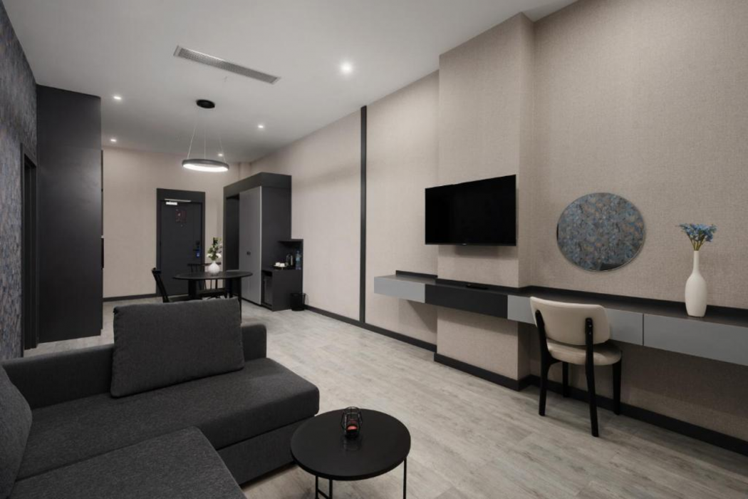 Room at DDK Hotel, Duhok
