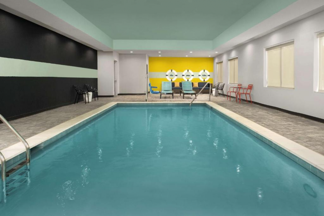 Tru by Hilton North Richland Hills DFW West 13/32