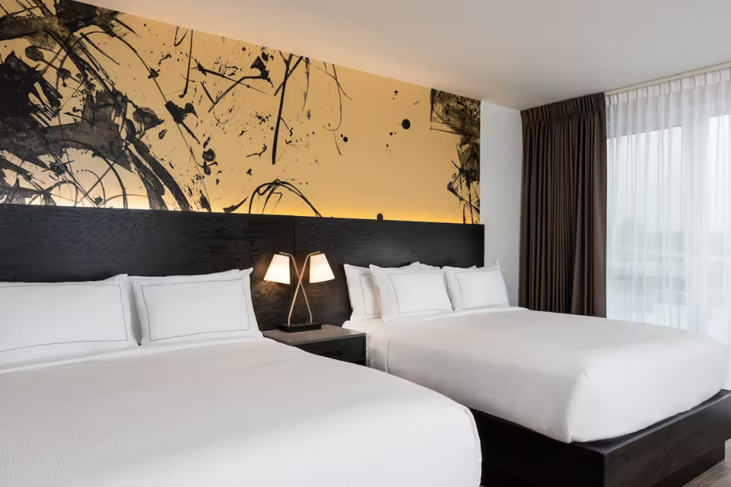 Holman Riverfront Park Hotel Salem Tapestry by Hilton 10/26