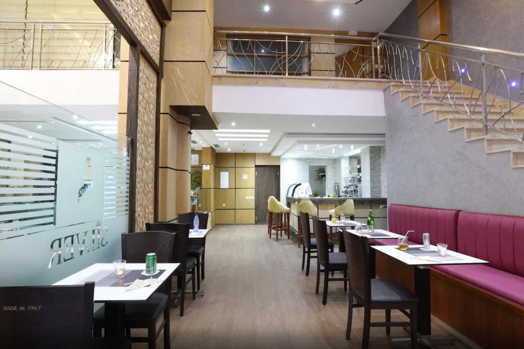 Silver Suites Hotel & Spa 33/63
