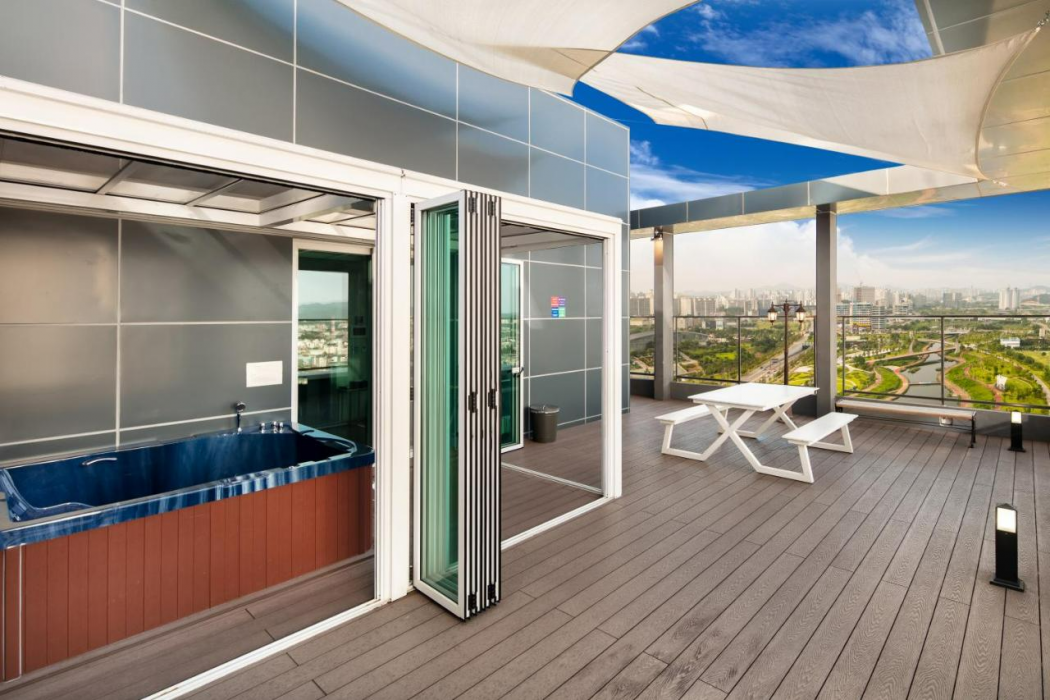 K Hills The Terrace 28/70