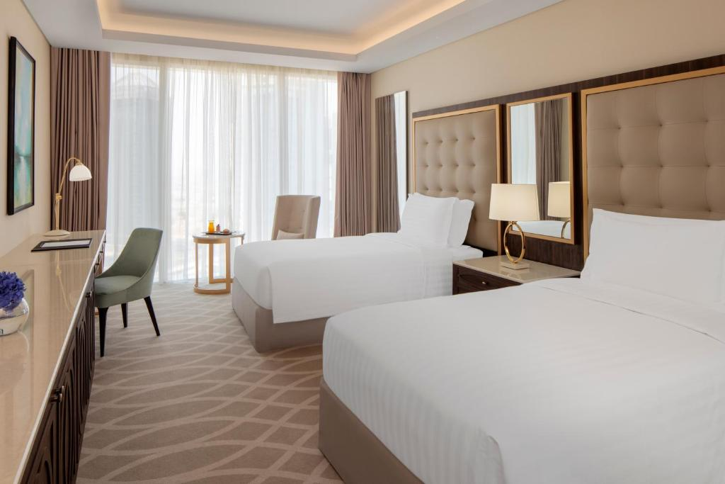 Dusit Hotel And Suites 11/64