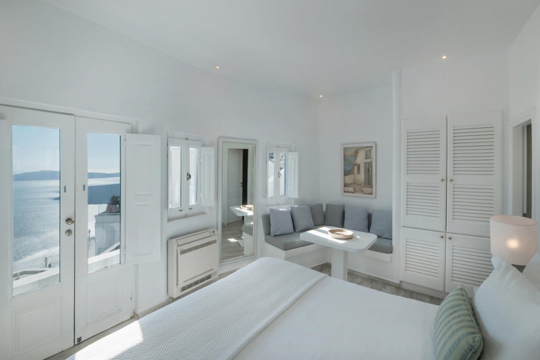 Aqua Luxury Suites 17/76