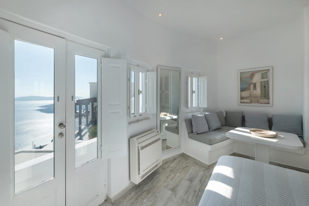 Aqua Luxury Suites 18/76