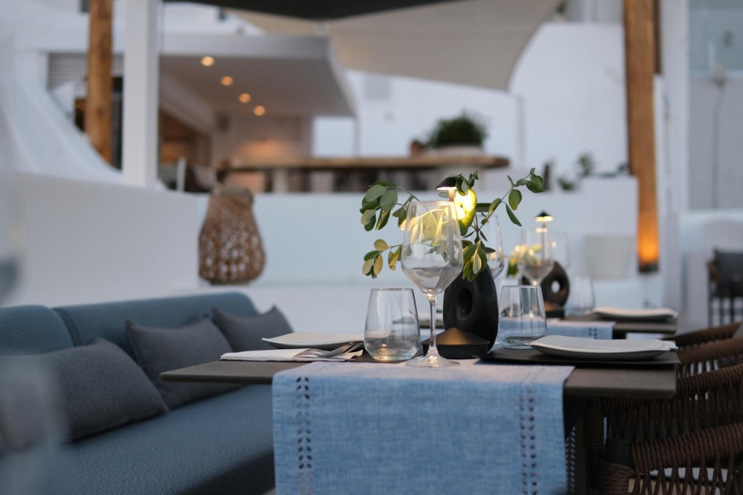 Aqua Luxury Suites 42/76
