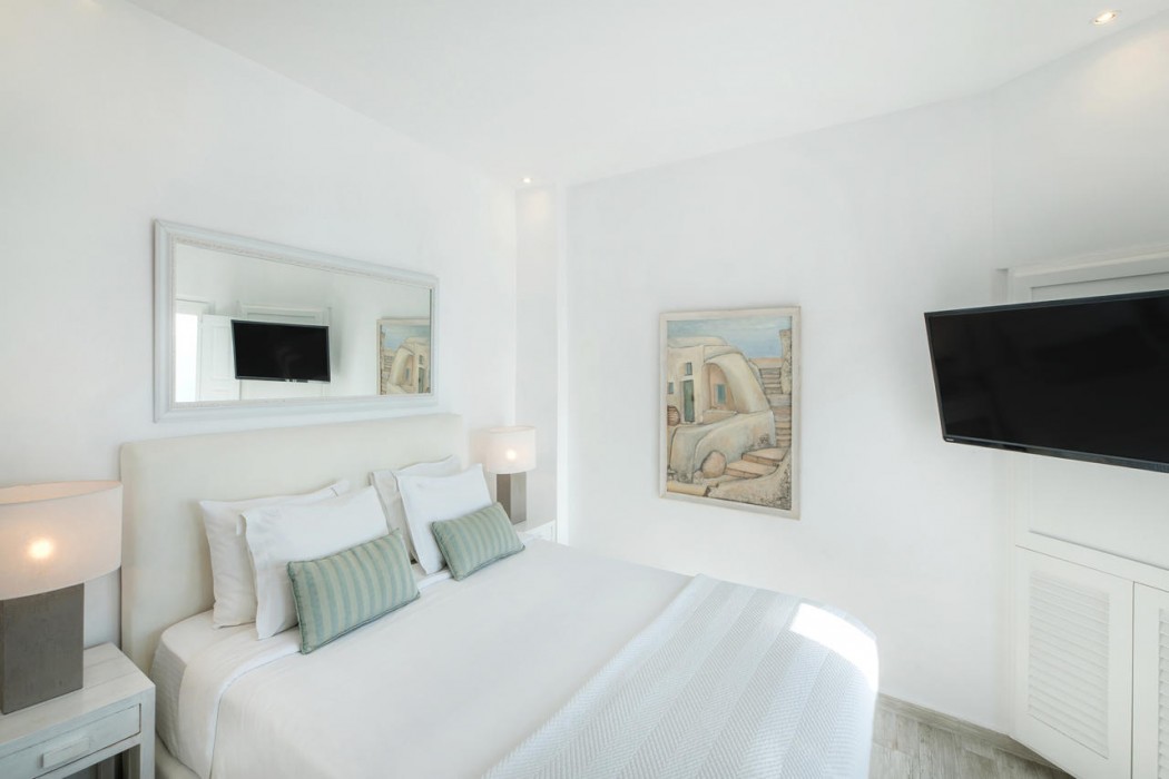 Aqua Luxury Suites 14/76