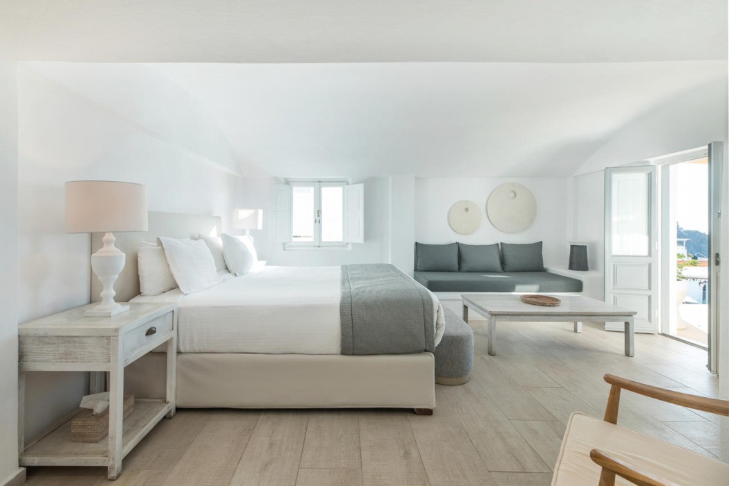 Aqua Luxury Suites 25/76