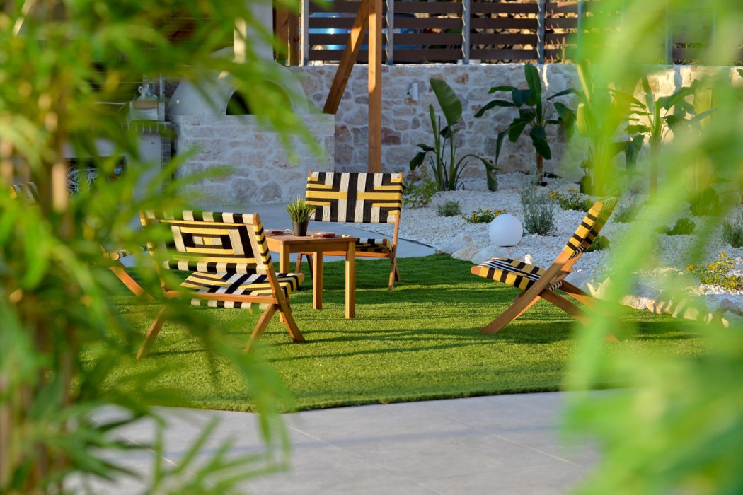 ID Holiday Living 29/72
