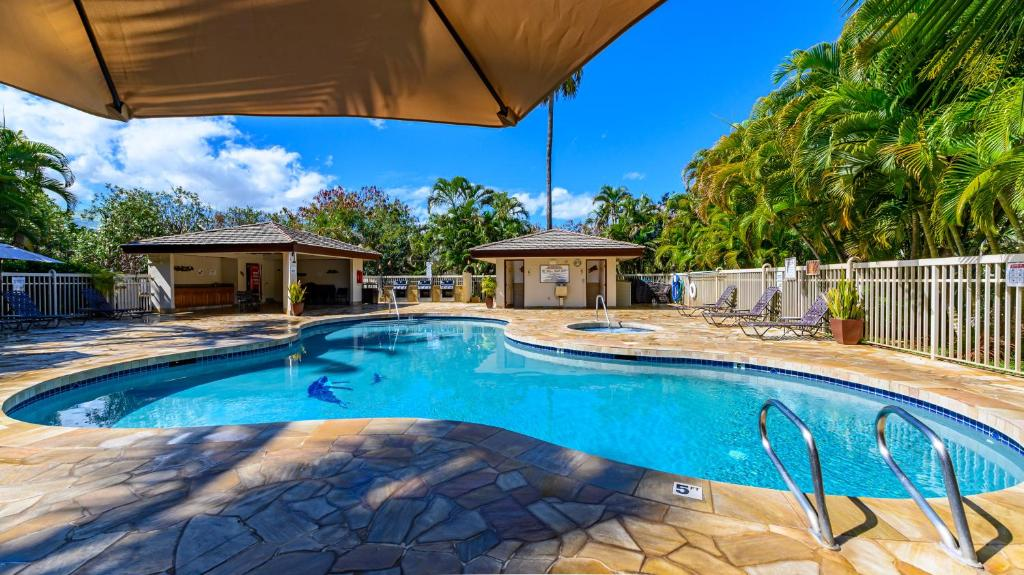 Castle Maui Banyan 25/62