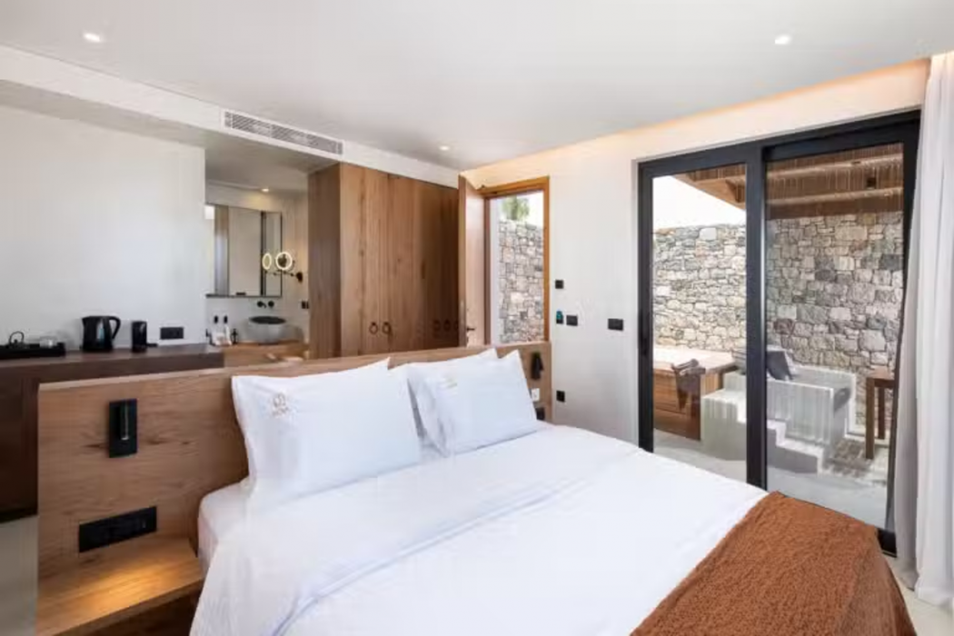 KOIA All Suite Wellbeing Resort 13/73