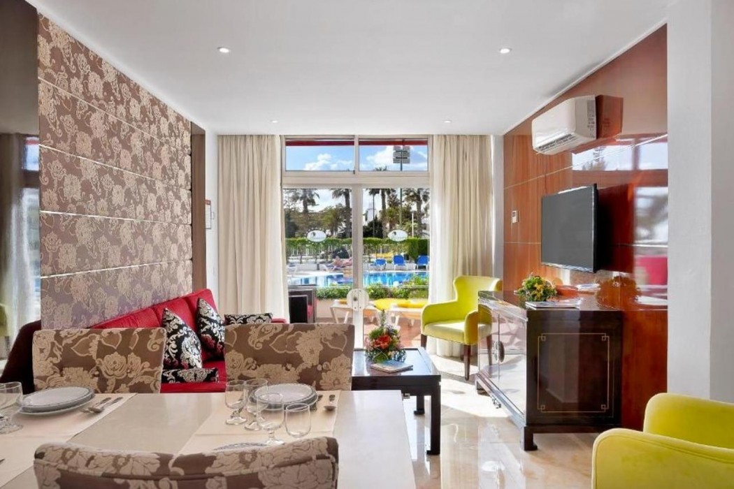 Monicca Collection Suites and Residences 36/74