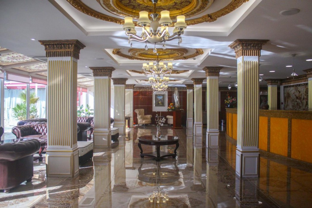 Monicca Collection Suites and Residences 15/74