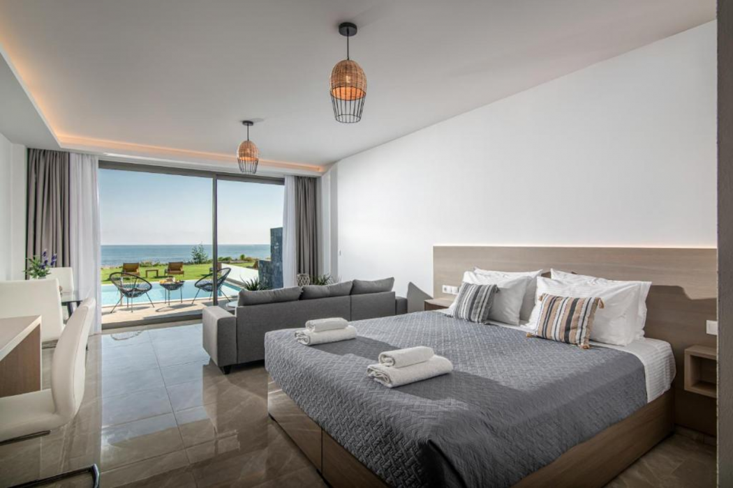 Ebenus Suites (Adults Only) by Checkin 6/41
