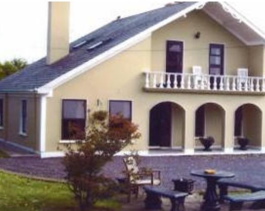 Sea Breeze Country House 1/4